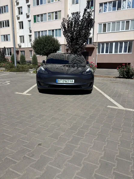 Tesla Model 3 2018 - 16