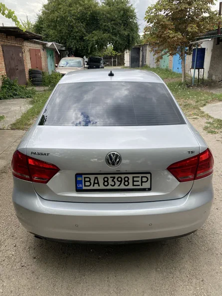Volkswagen Passat 2015 - 12