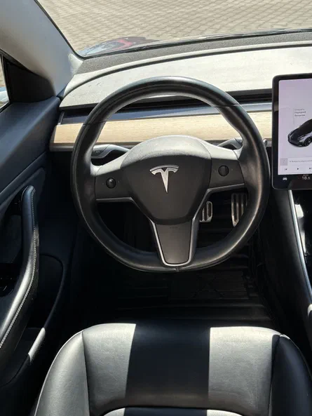 Tesla Model 3 2018 - 5