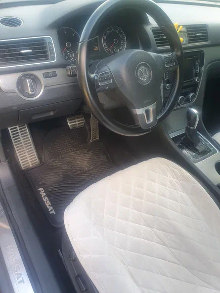 Volkswagen Passat 2014 - 3