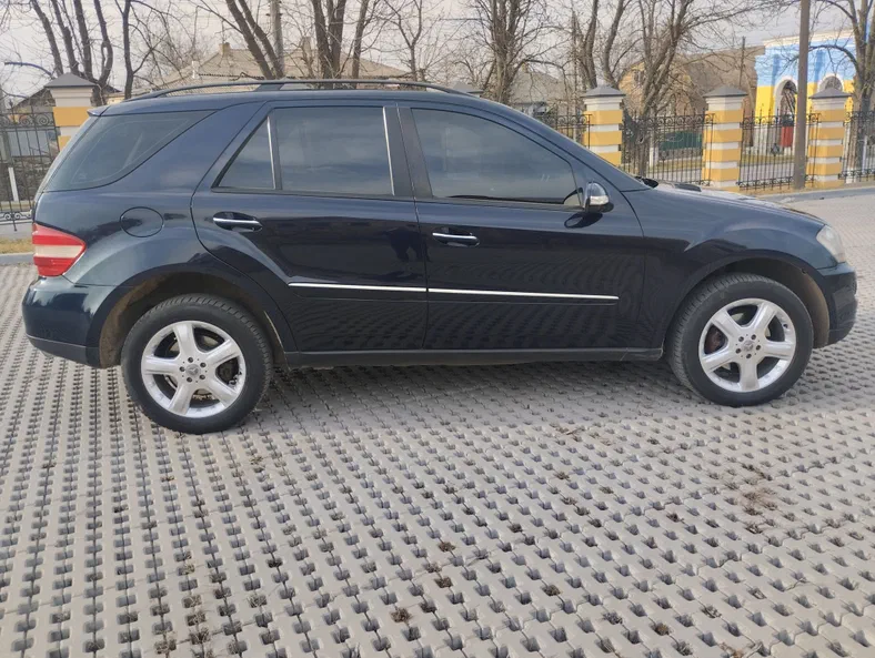 Mercedes-Benz M-Клас 2006 - 3