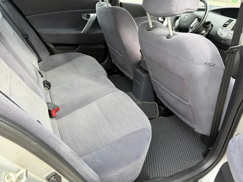 Nissan Primera 2005 - 13