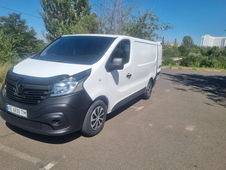 Renault Trafic 2019 - 9
