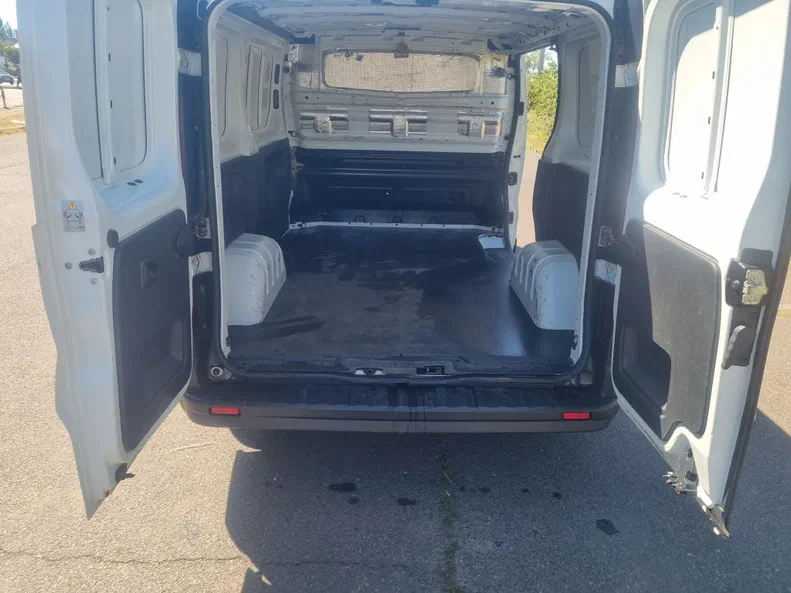 Renault Trafic 2019 - 23