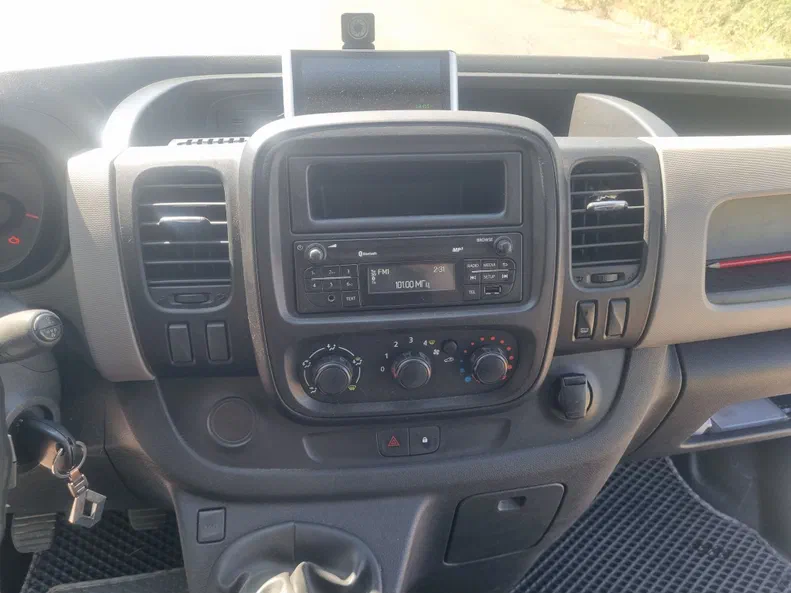 Renault Trafic 2019 - 14