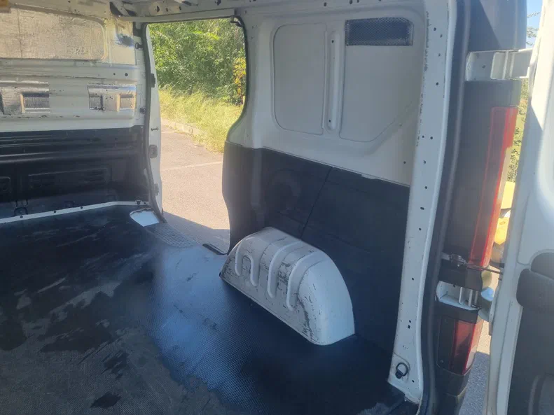 Renault Trafic 2019 - 21