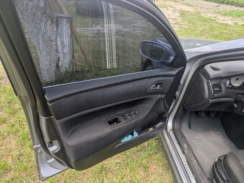 Peugeot 607 2001 - 5