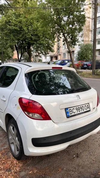 Peugeot 207 2011 - 2