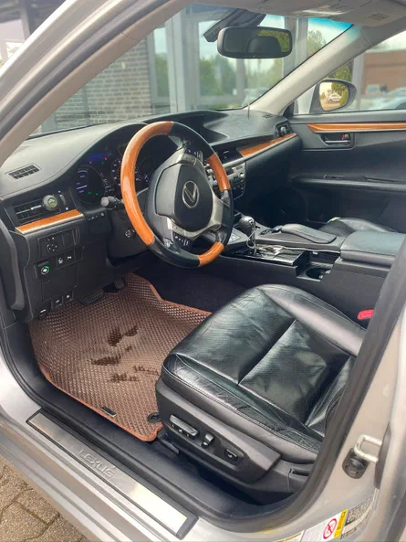Lexus ES 2014 - 12