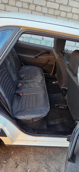 Volkswagen Passat 1992 - 8