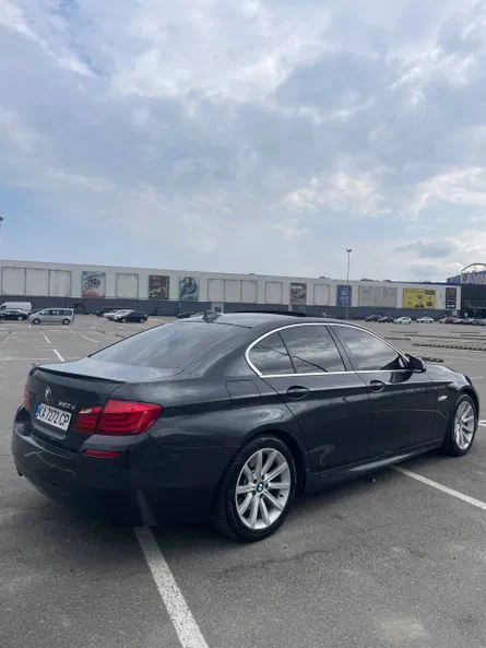 BMW 5 серія 2012 - 4