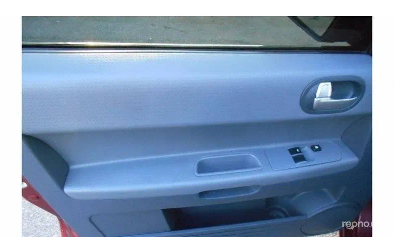 Mitsubishi Colt 2005 - 5