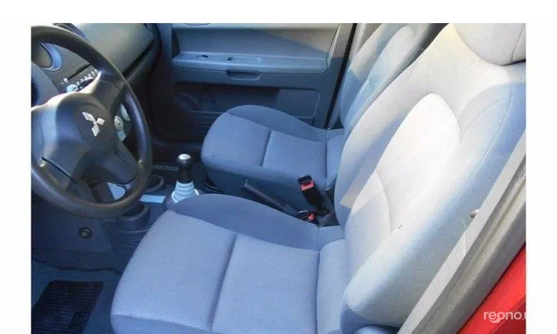 Mitsubishi Colt 2005 - 4