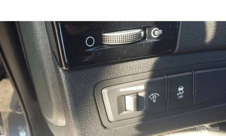 Hyundai Sonata 2010 - 3