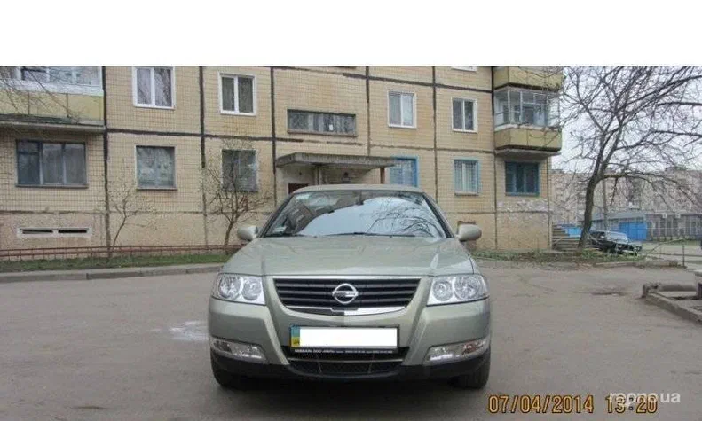 Nissan Almera 2010 - 8