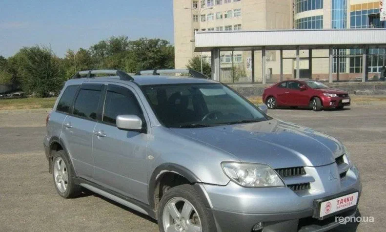 Mitsubishi Outlander 2006 - 12