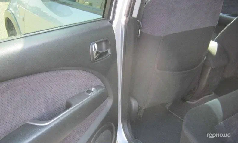 Mitsubishi Outlander 2006 - 4