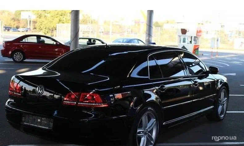 Volkswagen Phaeton 2012 - 6