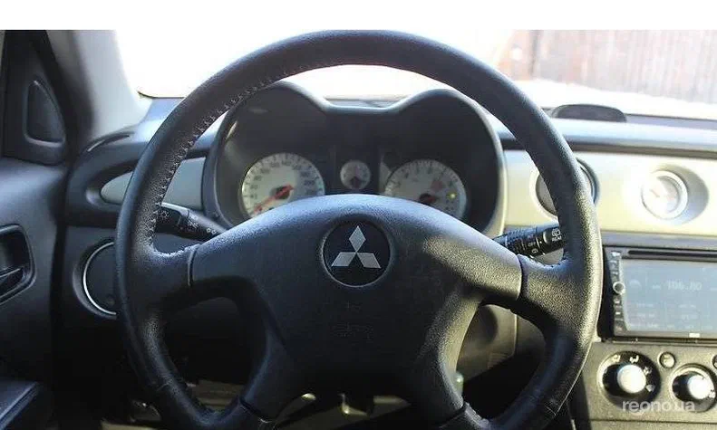 Mitsubishi Outlander 2005 - 2