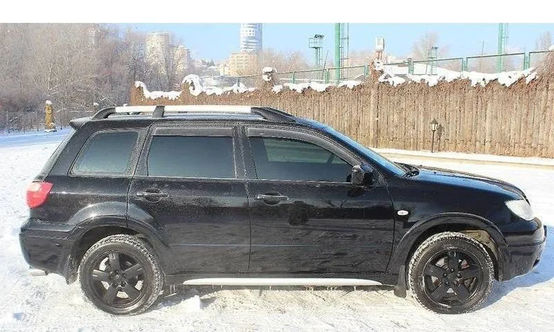 Mitsubishi Outlander 2005 - 10