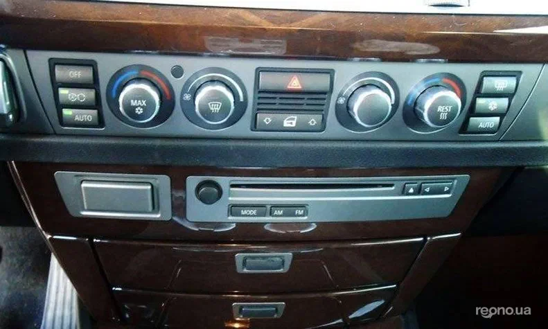 BMW 7 серія 2007 - 12