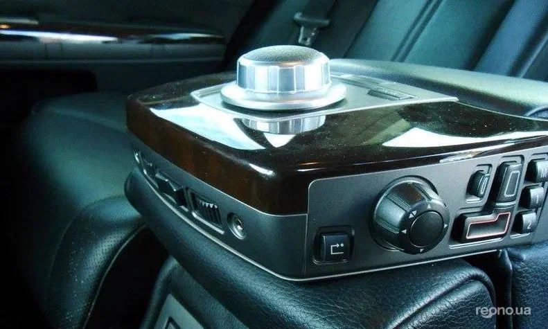 BMW 7 серія 2007 - 25