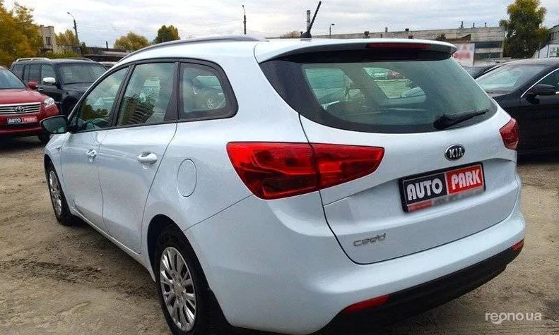 Kia Ceed 2014 - 23