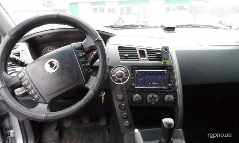 SsangYong Kyron 2012 - 6