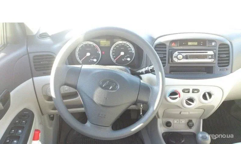 Hyundai Accent 2008 - 1