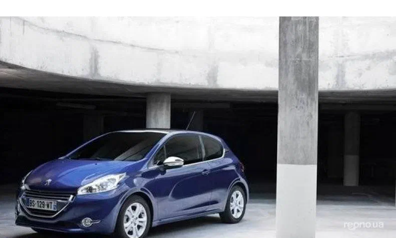 Peugeot 208 2015 - 0