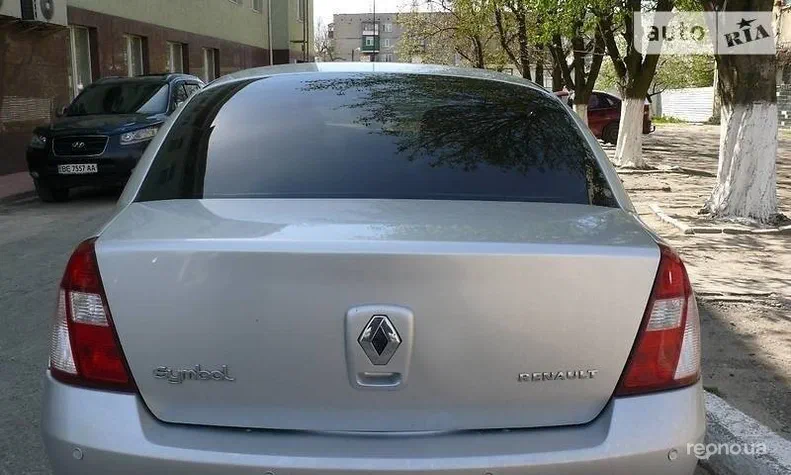 Renault Symbol 2008 - 6