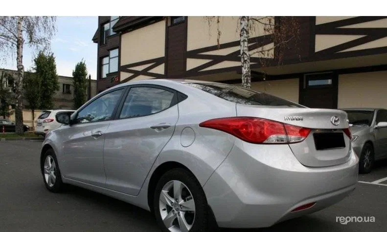 Hyundai Elantra 2013 - 2