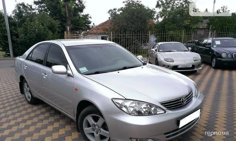 Toyota Camry 2004 - 9