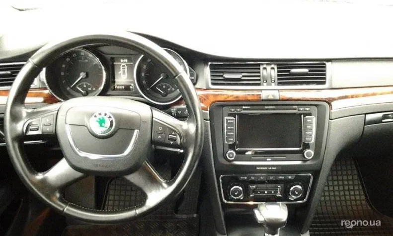 Skoda Superb 2009 - 6
