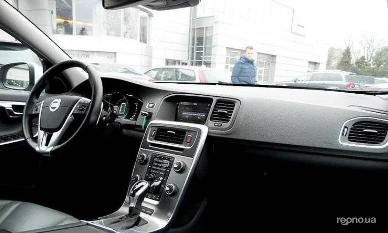 Volvo V60 2013 - 6