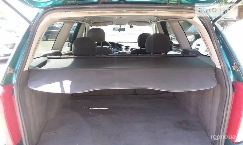 Ford Focus 2000 - 13