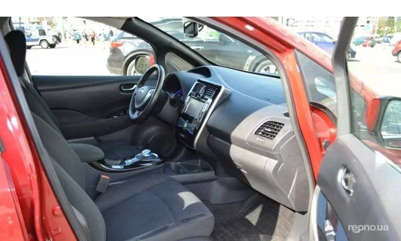 Nissan Leaf 2013 - 1