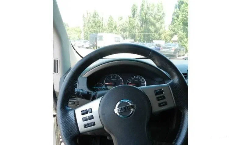 Nissan Pathfinder 2009 - 11