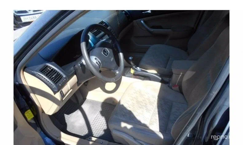 Honda Accord 2003 - 3