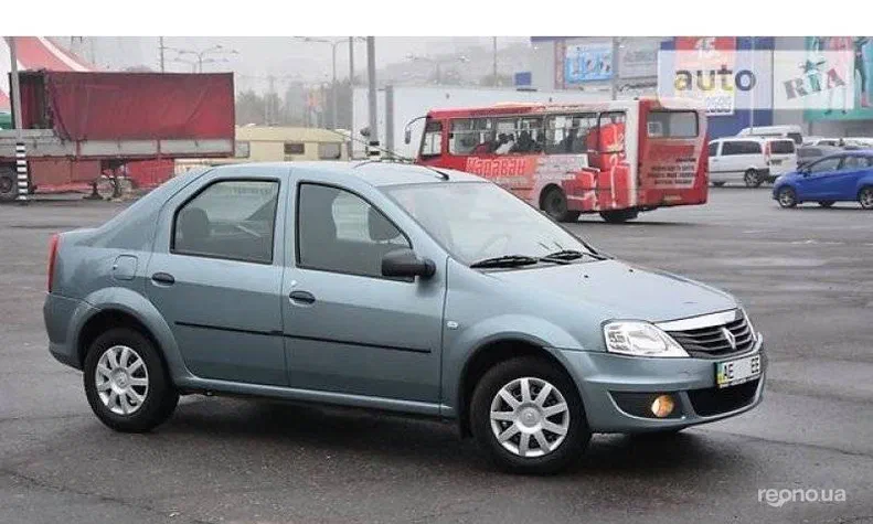 Renault Logan 2012 - 5