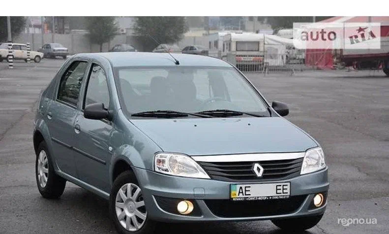 Renault Logan 2012 - 4