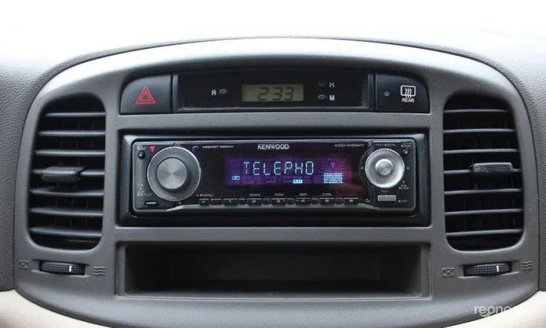 Hyundai Accent 2006 - 13