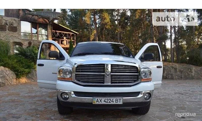 Dodge RAM 2006 - 6