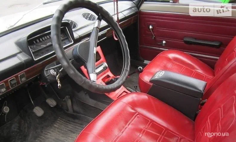 Lada (ВАЗ) 2101 1975 - 1