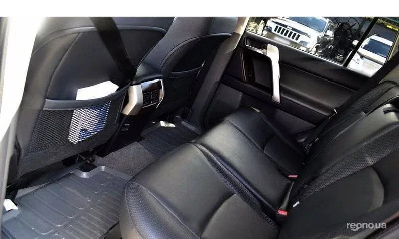 Toyota Pronard 2010 - 15
