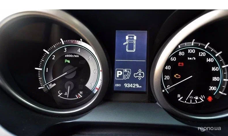 Toyota Pronard 2010 - 12