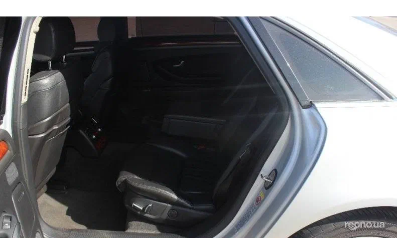 Audi A8 2004 - 17