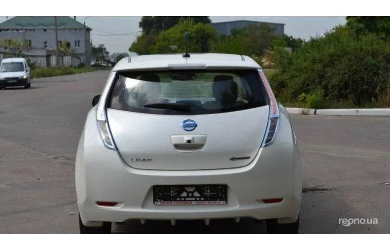 Nissan Leaf 2013 - 10