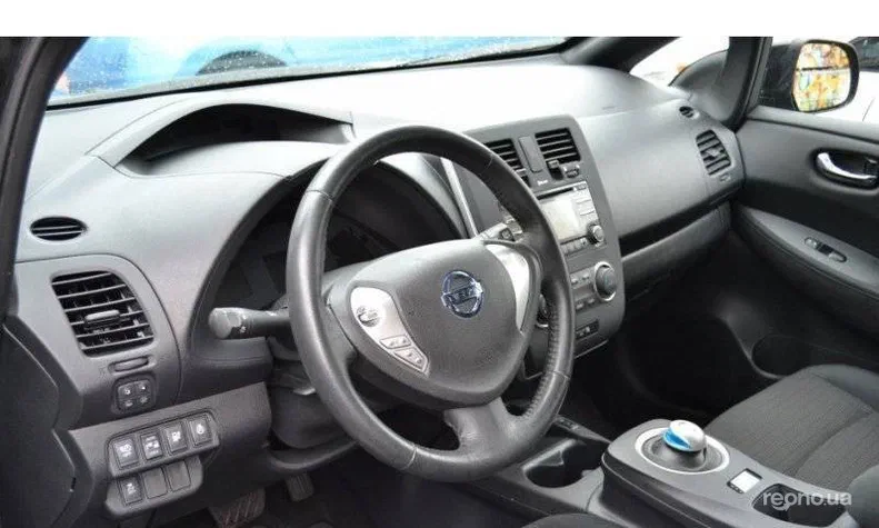 Nissan Leaf 2013 - 6