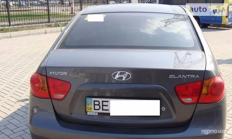 Hyundai Elantra 2008 - 9